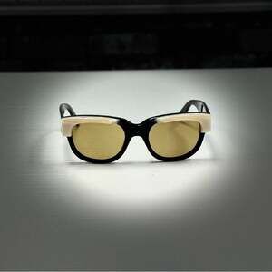 Gucci Stylish Black and Cream Sunglasses